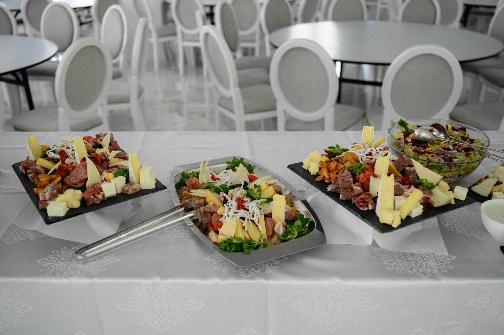 Evenimente Edelweiss Hotel Bogdan Vodă Екстериор снимка